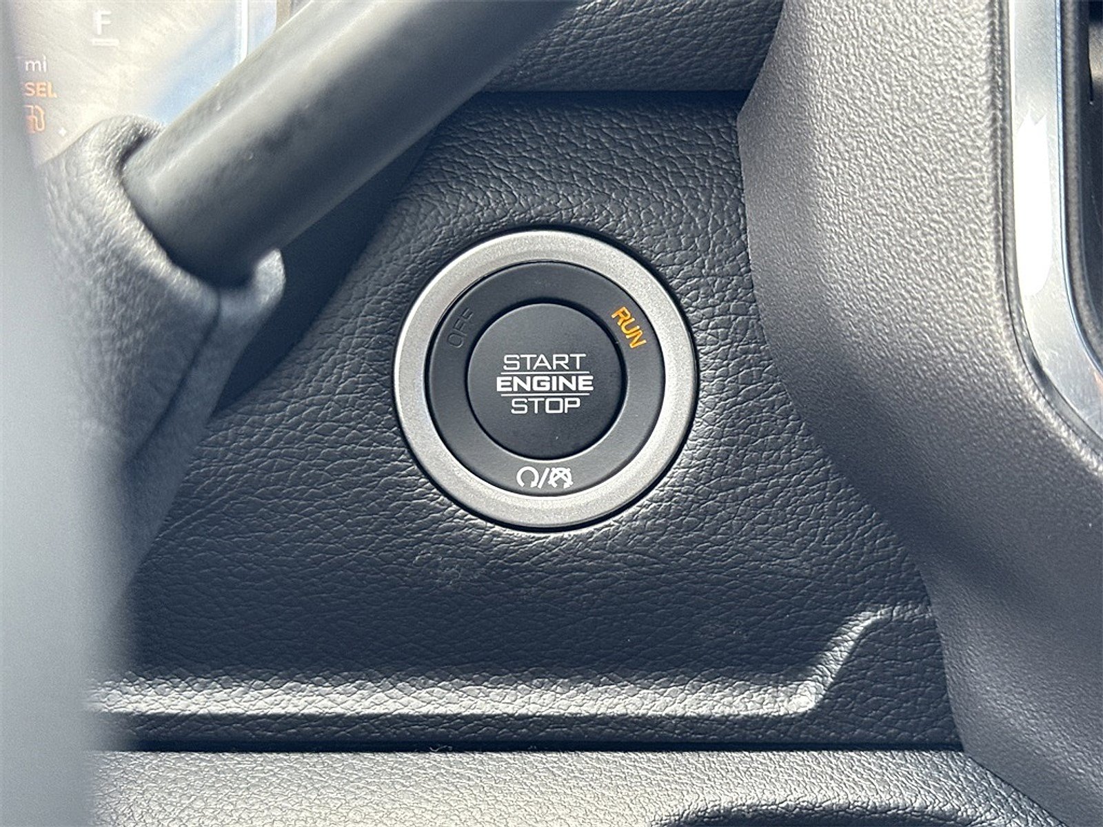 New 2025 RAM 3500 Laramie RWD image 15