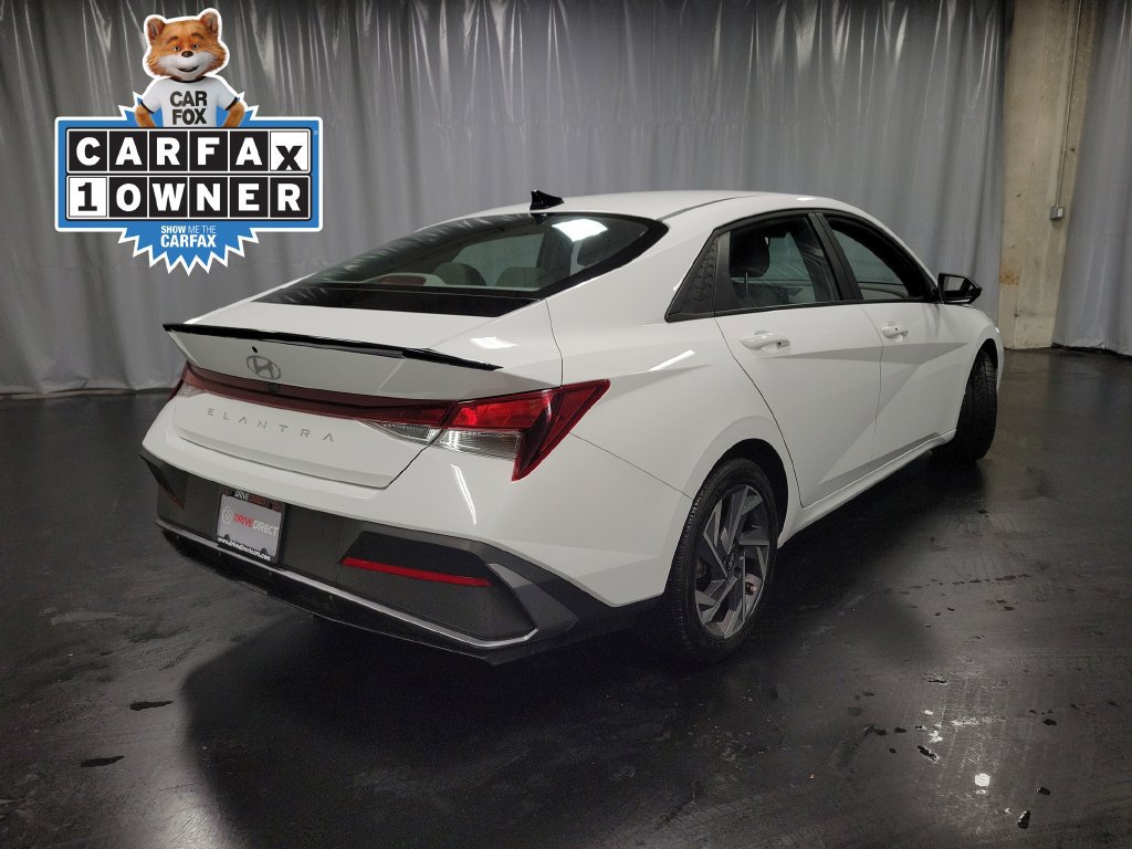 Used 2025 Hyundai Elantra Sport FWD image 8