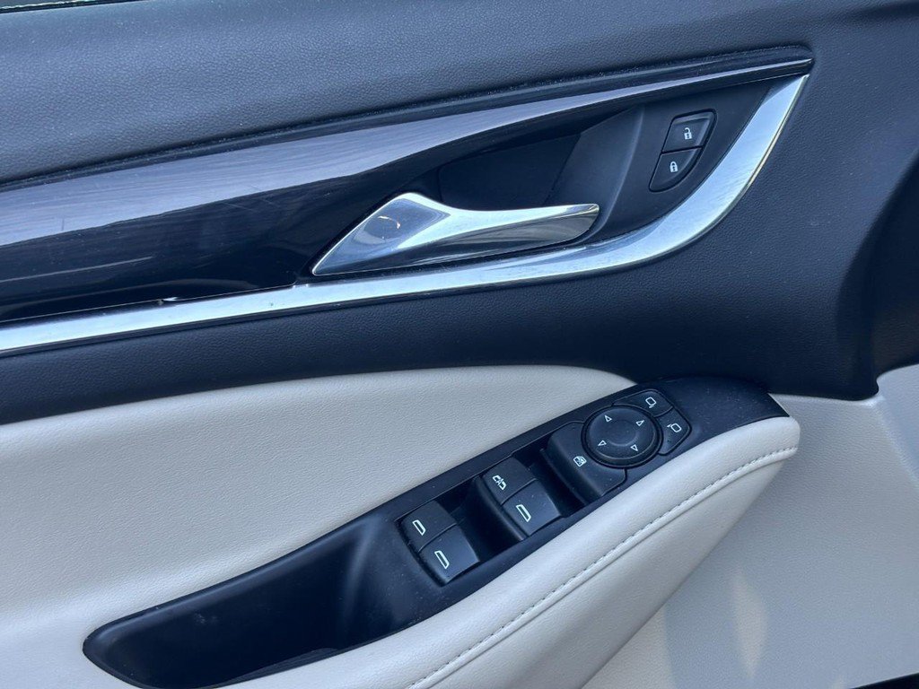 Certified 2020 Buick Enclave Essence FWD image 17