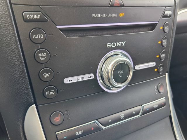 Used 2018 Ford Edge Titanium w/ Technology Package FWD image 25