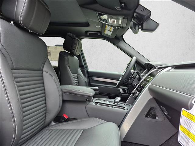 New 2026 Land Rover Discovery Limited Edition AWD/4WD image 27