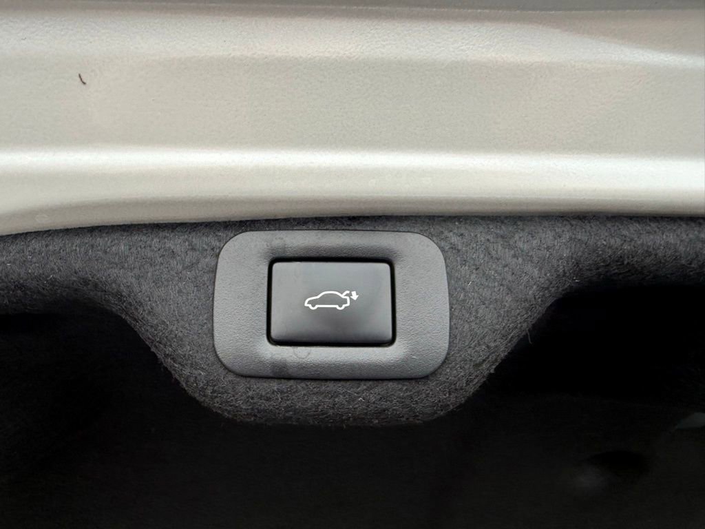 Used 2023 Lexus ES 350 w/ Premium Package image 18