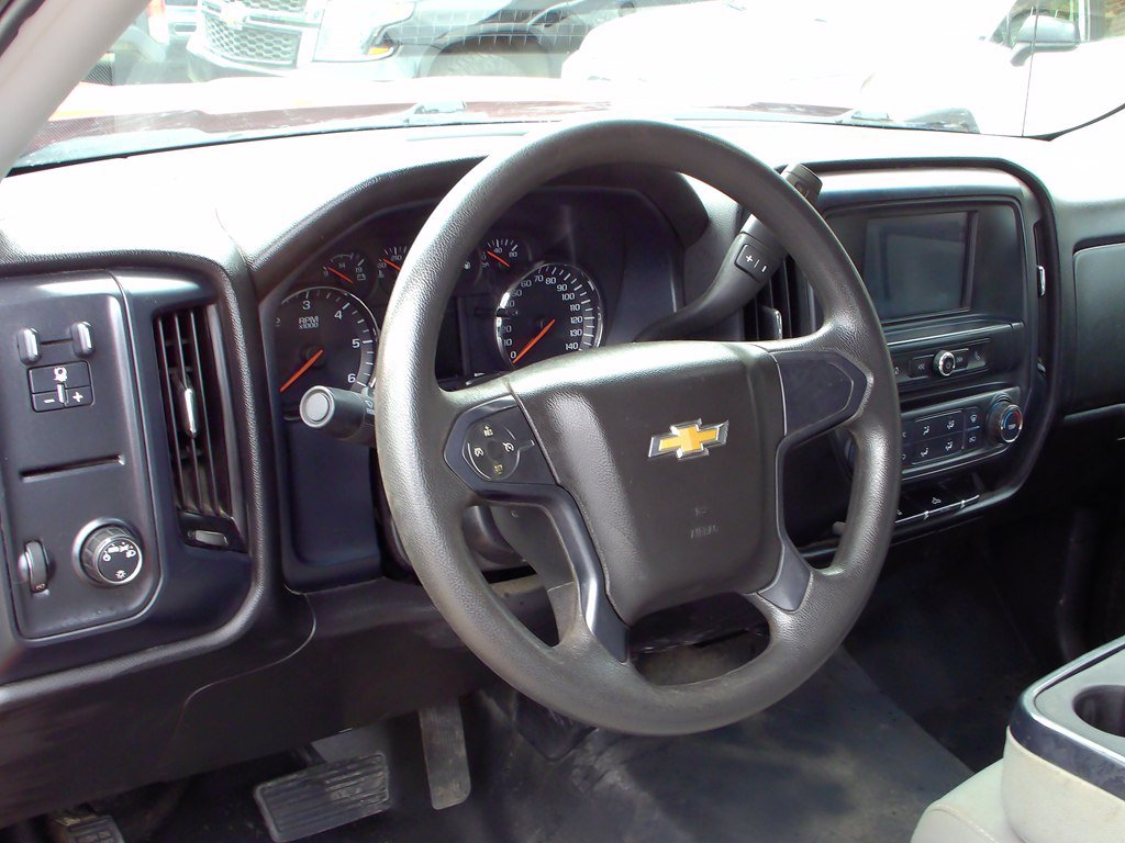 Used 2017 Chevrolet Silverado 1500 W/T w/ Trailering Package RWD image 10