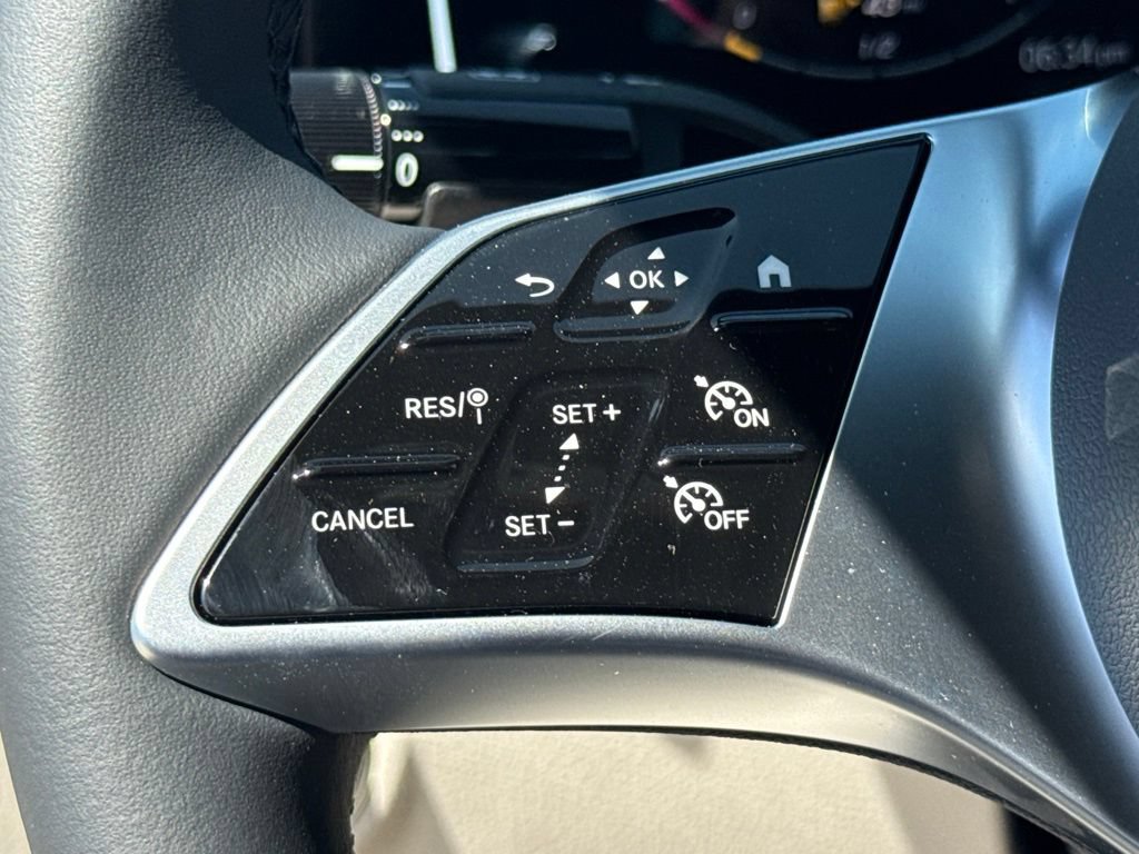 New 2026 Mercedes-Benz C 300 Sedan image 25