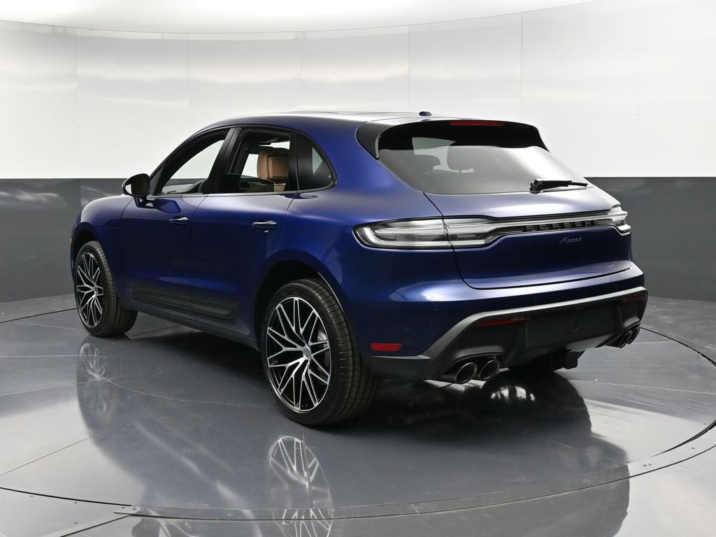 New 2026 Porsche Macan image 3