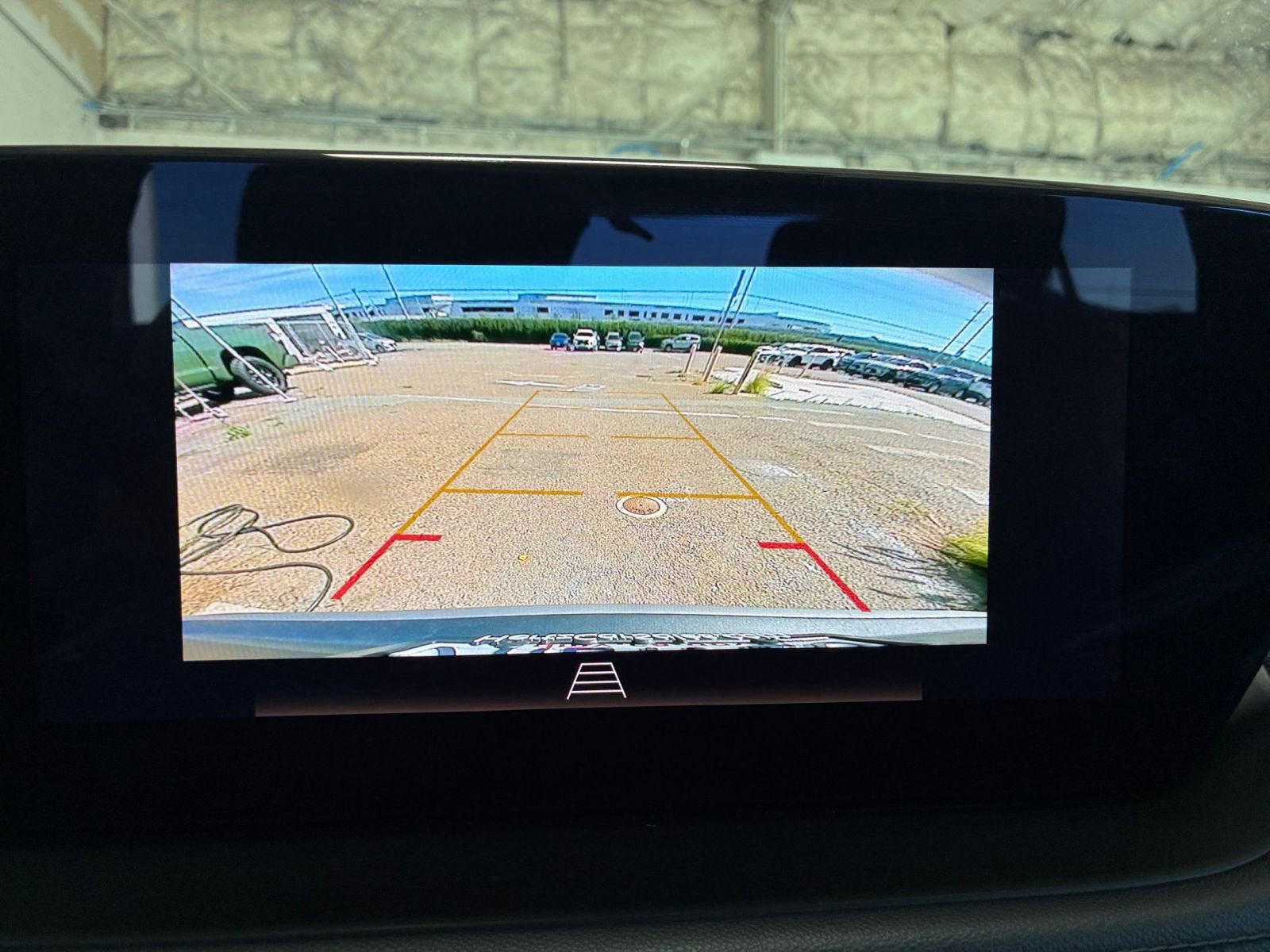 Used 2025 Buick Encore GX Preferred image 22