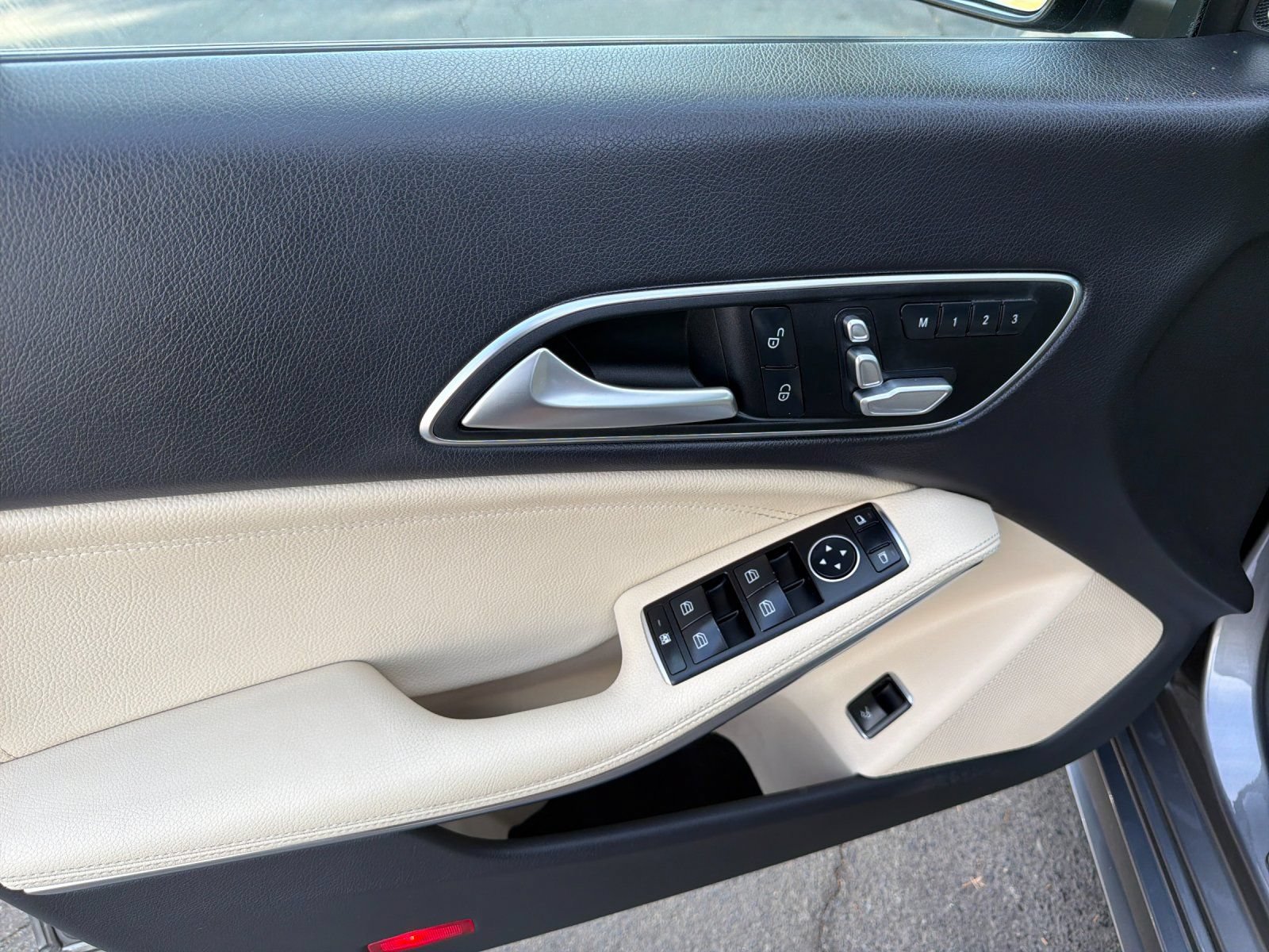 Certified 2017 Mercedes-Benz CLA 250 image 10