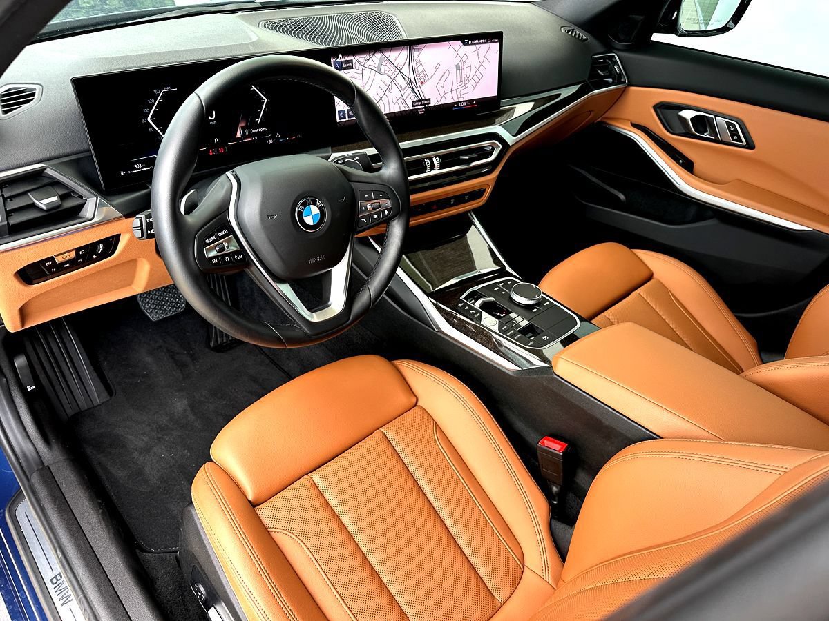 Certified 2023 BMW 330i Sedan w/ Parking Assistance Package RWD image 13