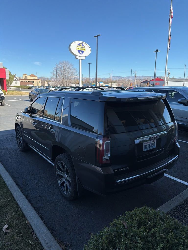 Used 2016 GMC Yukon Denali image 11