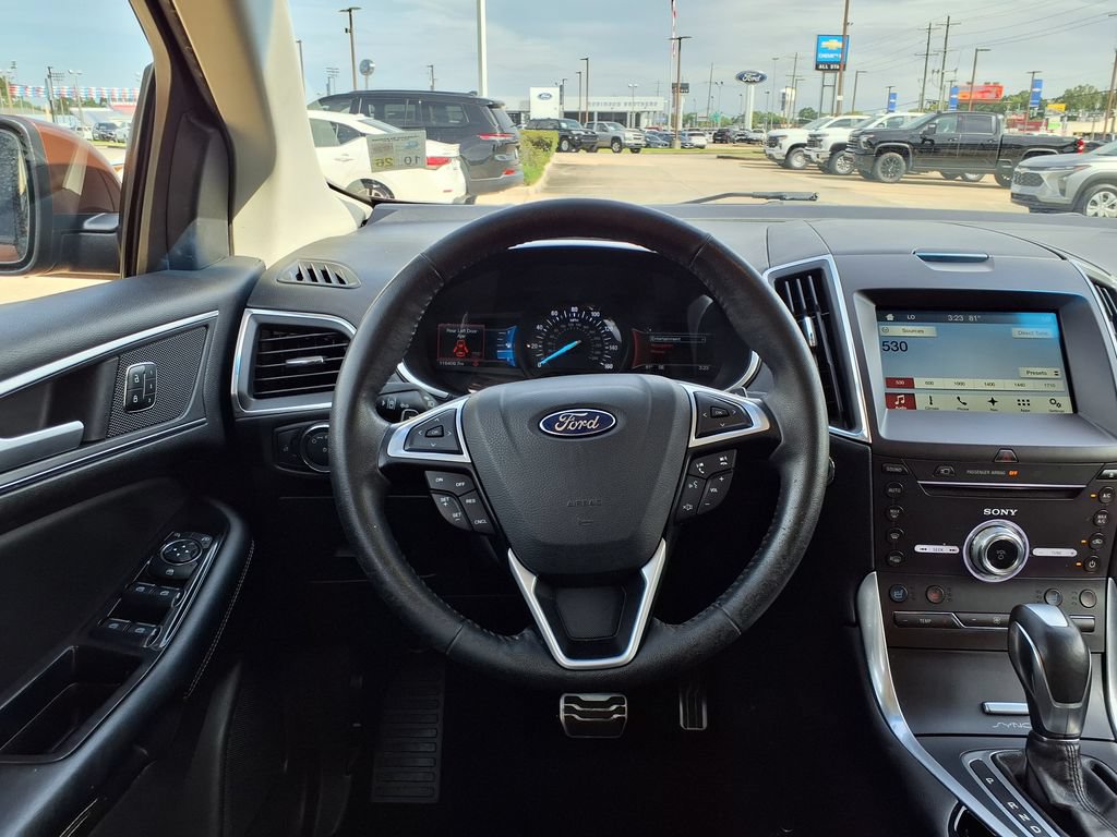 Used 2017 Ford Edge Sport w/ Equipment Group 401A AWD/4WD image 18