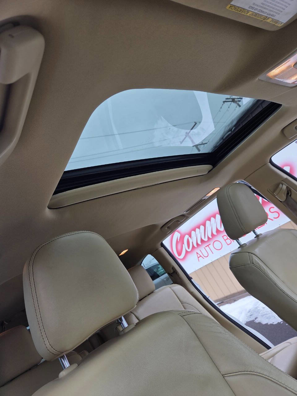 Used 2015 Toyota Highlander XLE image 16