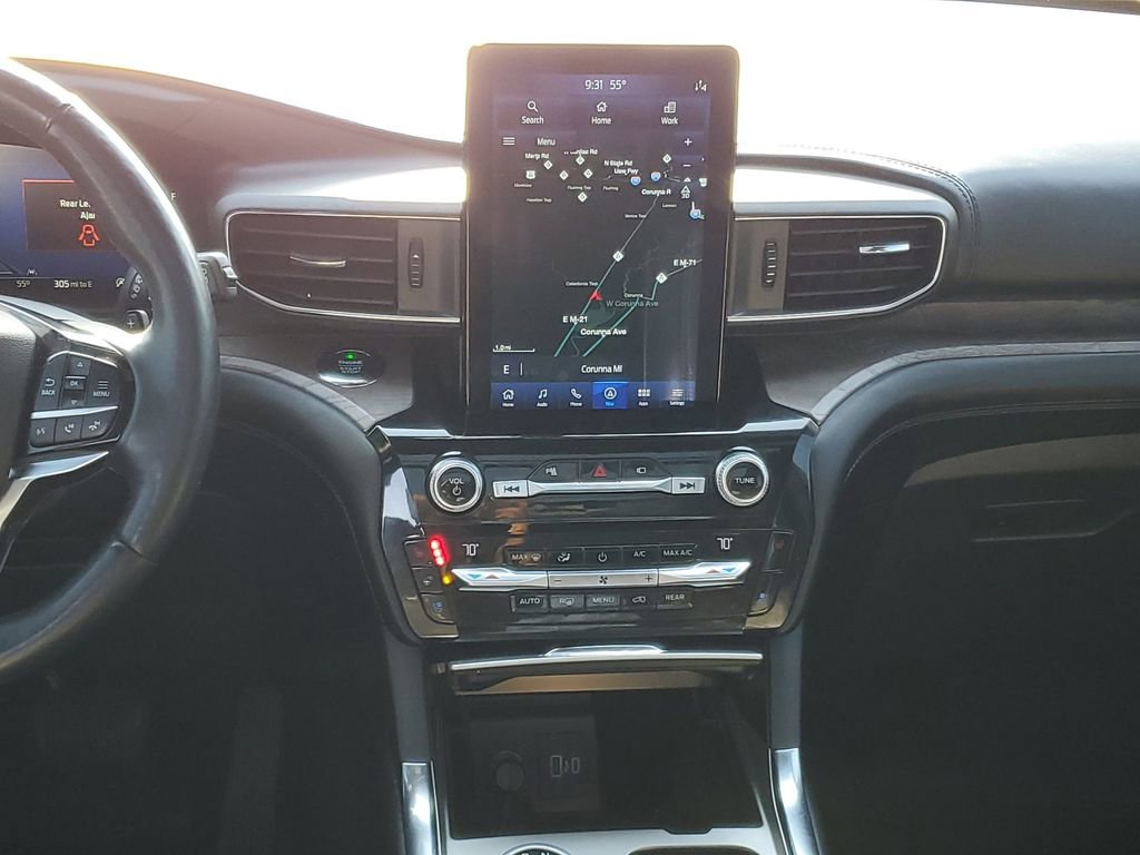 Used 2021 Ford Explorer Platinum AWD/4WD image 27