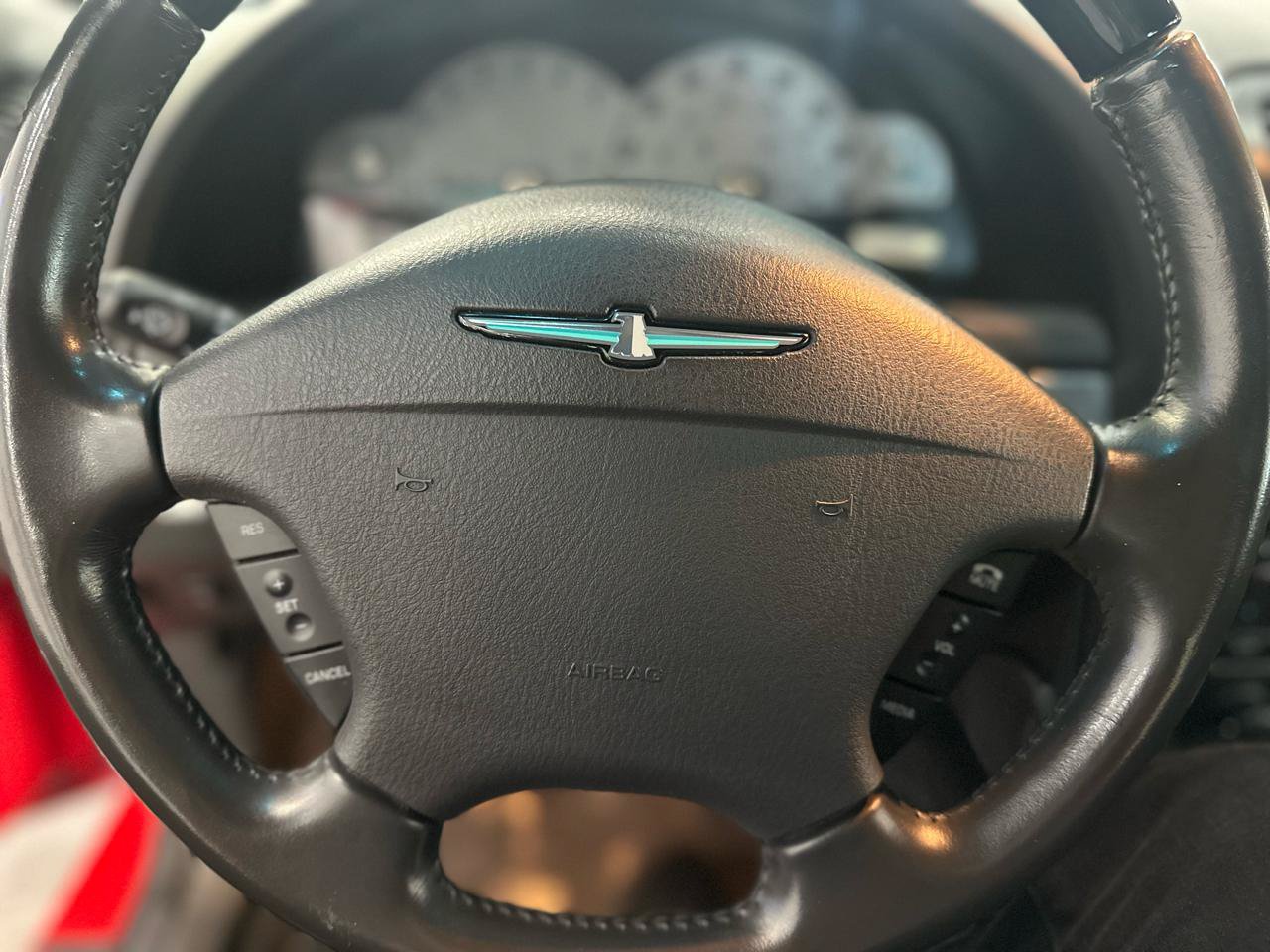 Used 2002 Ford Thunderbird RWD image 16