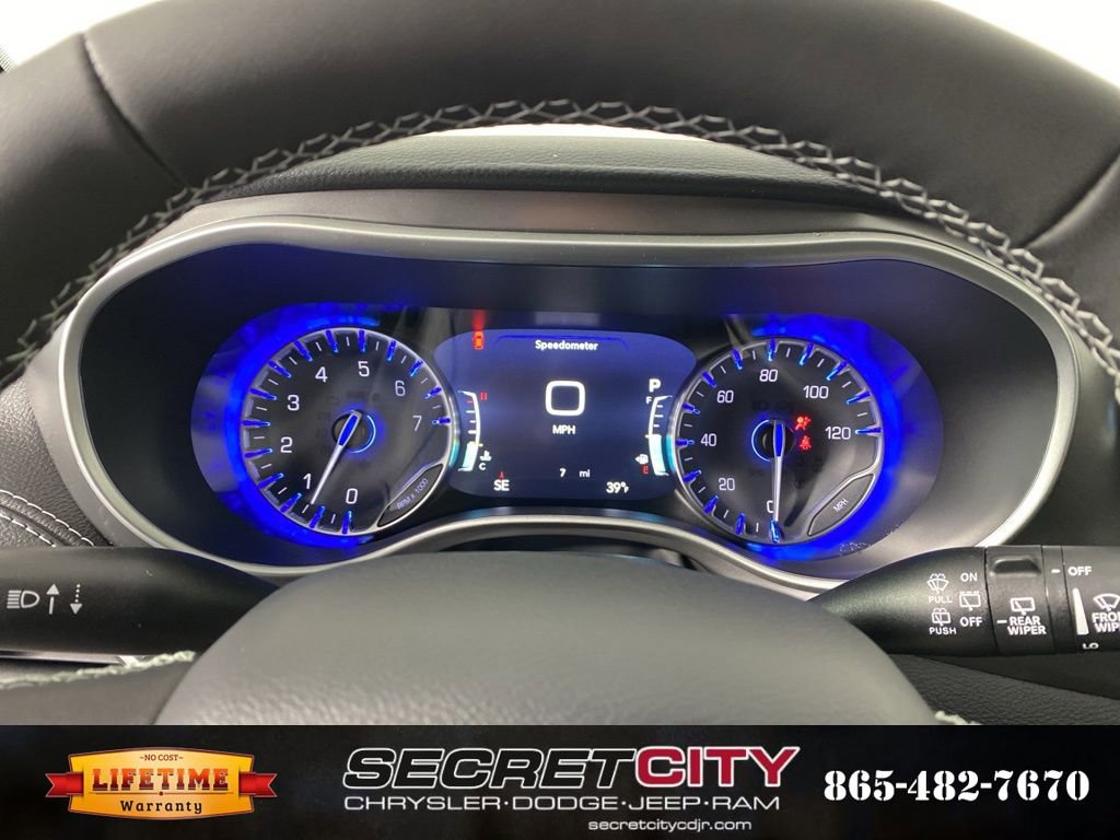 New 2026 Chrysler Pacifica Select image 19