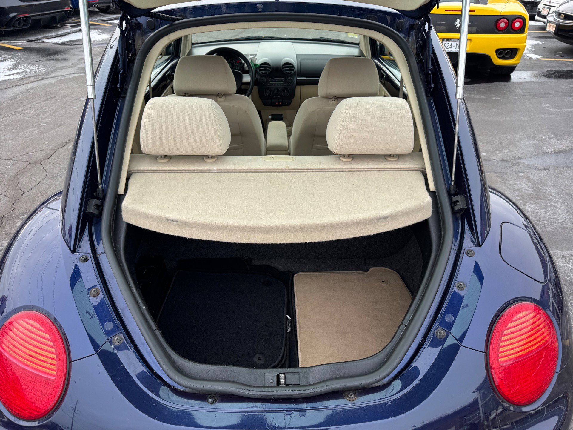 Used 2002 Volkswagen Beetle GLS image 10