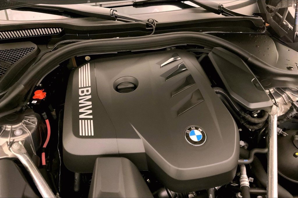 Certified 2026 BMW 530i xDrive w/ Premium Package AWD/4WD image 30
