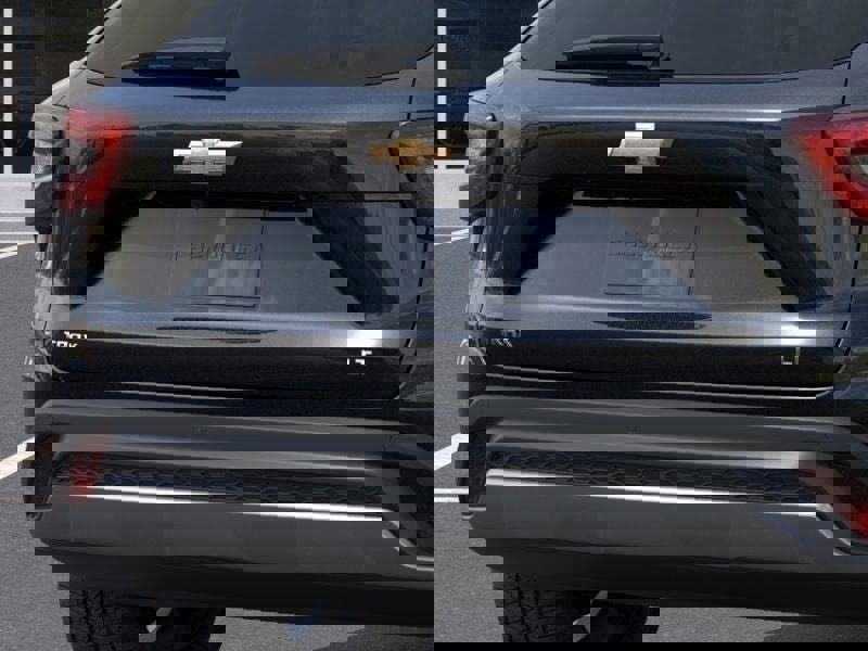 New 2025 Chevrolet Trax LT w/ Driver Confidence Package image 38