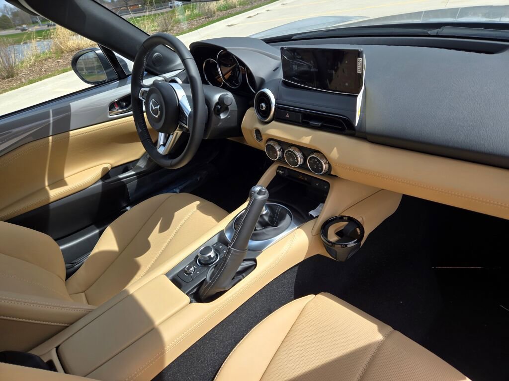 New 2026 MAZDA MX-5 Miata RF Grand Touring image 5