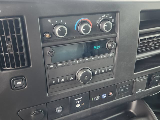 New 2024 Chevrolet Express 3500 w/ Power Convenience Package RWD image 19