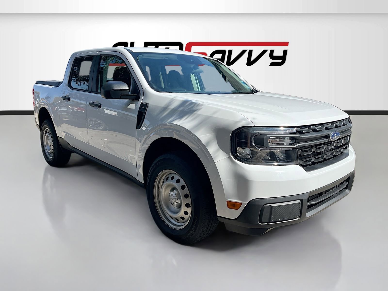 Used 2023 Ford Maverick XL FWD image 1