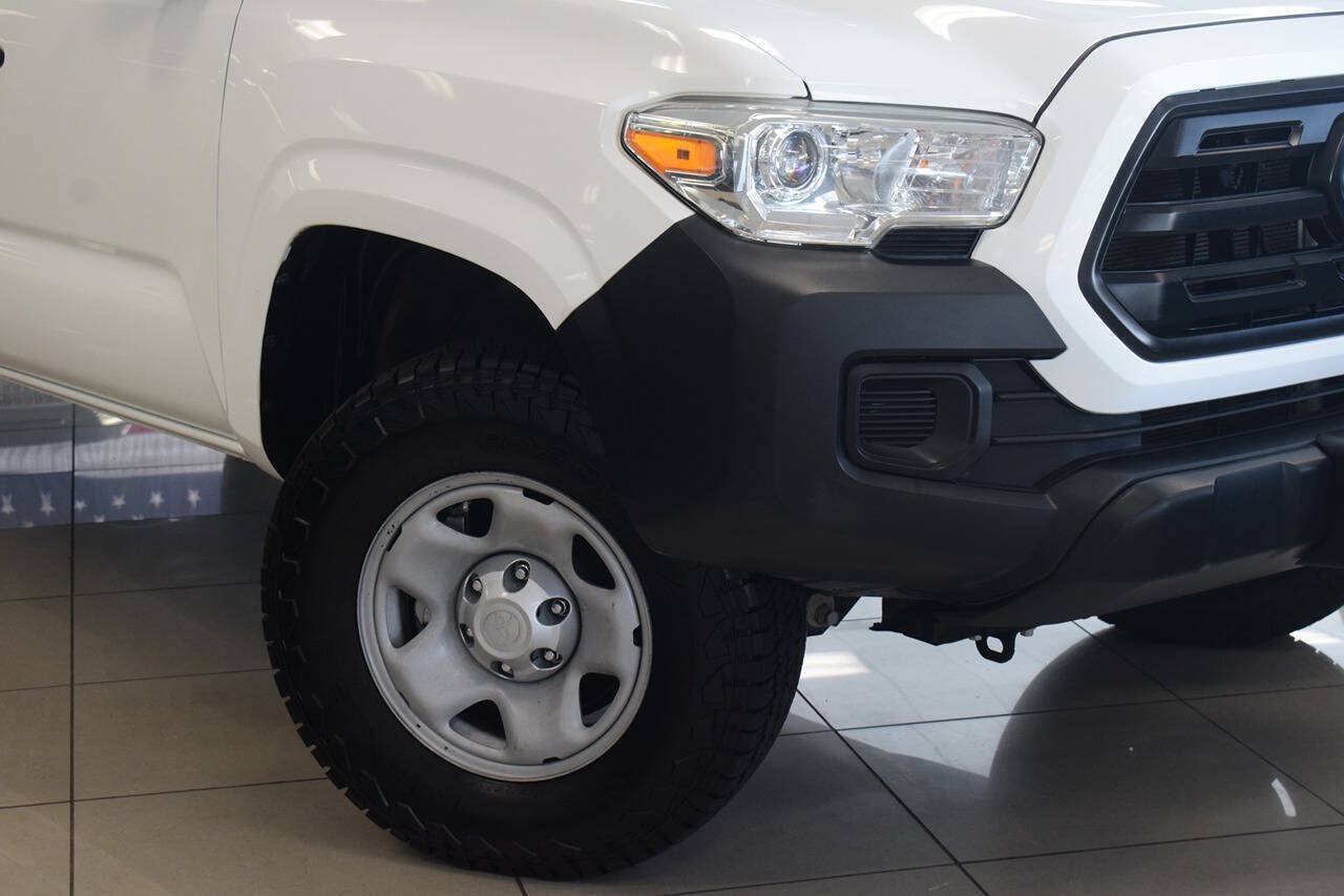 Used 2018 Toyota Tacoma SR RWD image 7