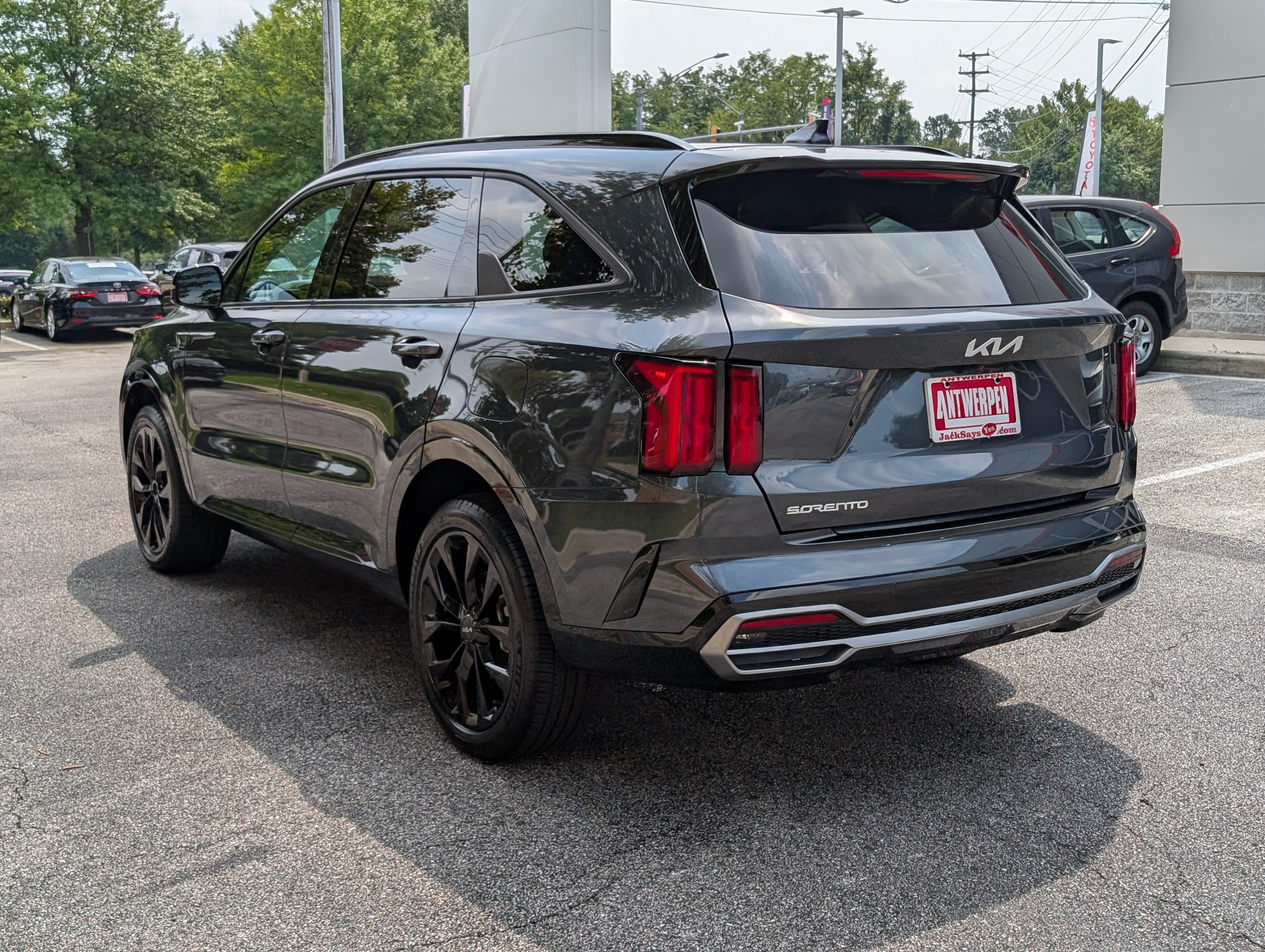 Used 2023 Kia Sorento SX AWD/4WD image 5