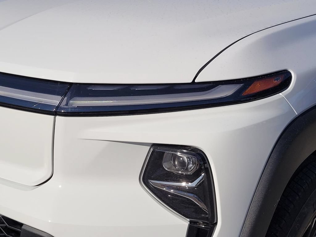 New 2026 Chevrolet Silverado EV LT AWD/4WD image 5