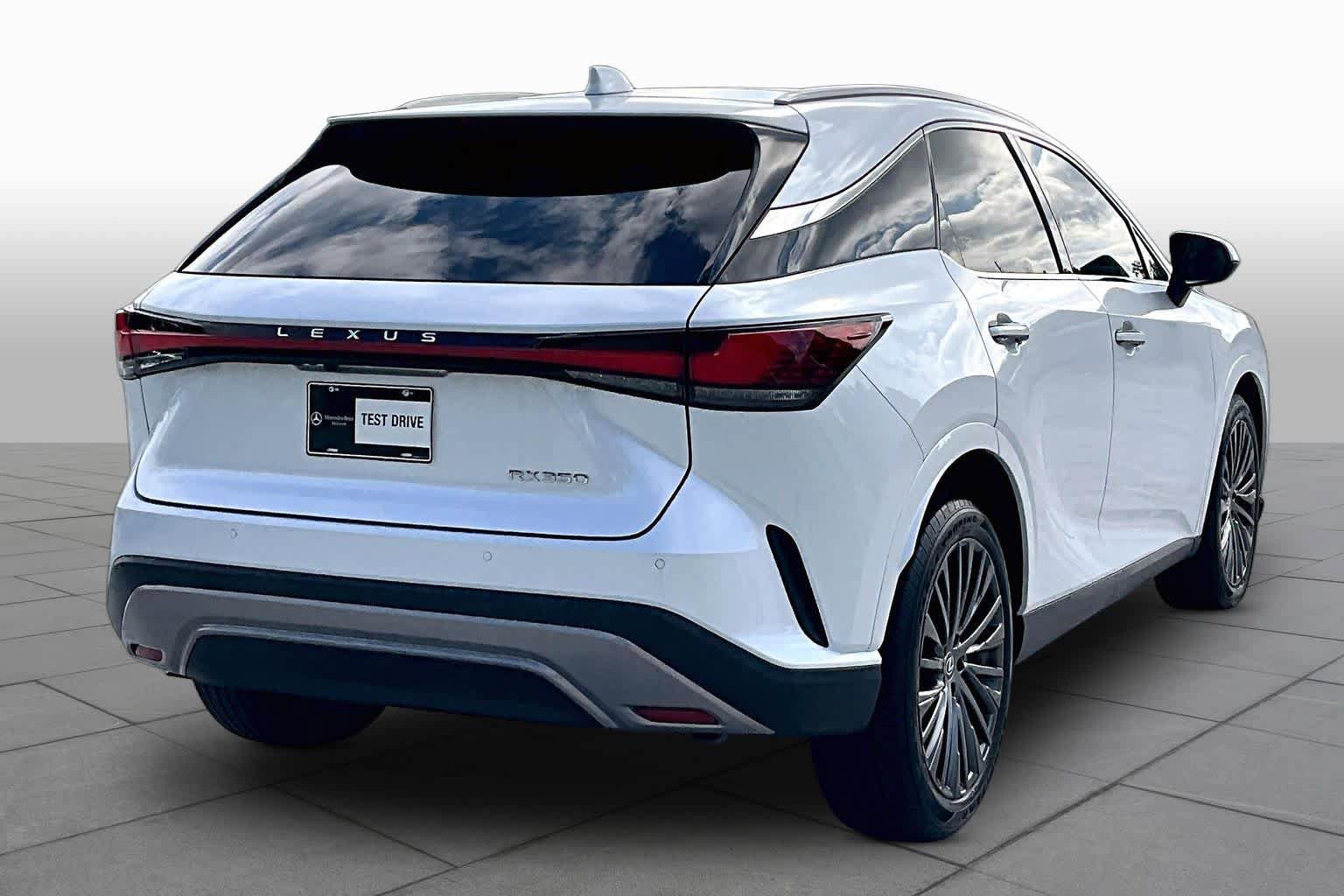 Used 2023 Lexus RX 350 FWD w/ Cold Area Package image 12