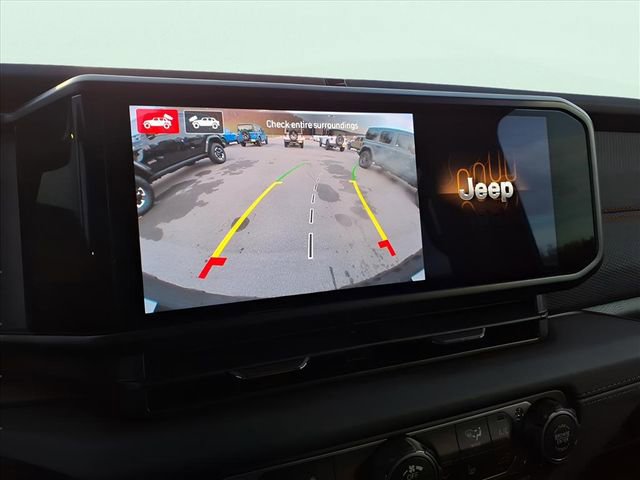 New 2026 Jeep Wrangler Unlimited Rubicon w/ Safety Group image 22