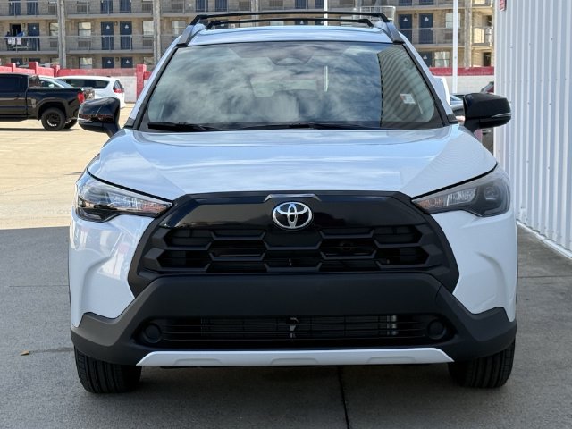Used 2026 Toyota Corolla Cross LE FWD image 8