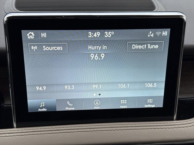 Used 2022 Lincoln Corsair Reserve w/ Equipment Group 201A image 13