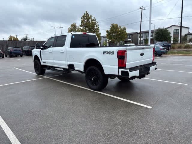 Used 2024 Ford F250 Lariat w/ Black Appearance Package AWD/4WD image 3