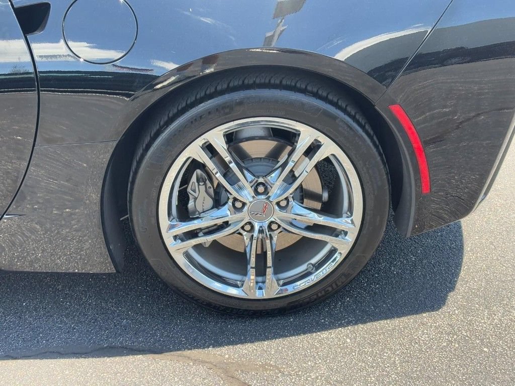 Used 2017 Chevrolet Corvette Stingray Coupe w/ 3LT Preferred Equipment Group RWD image 9