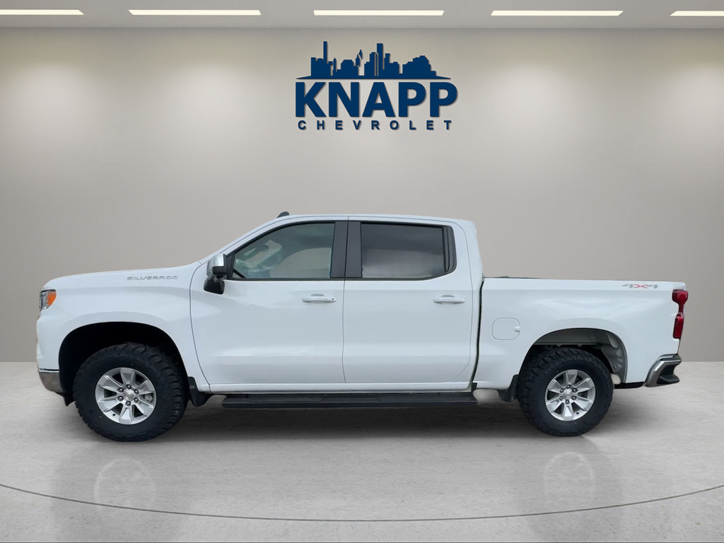 Used 2025 Chevrolet Silverado 1500 LT w/ Safety Package AWD/4WD image 2