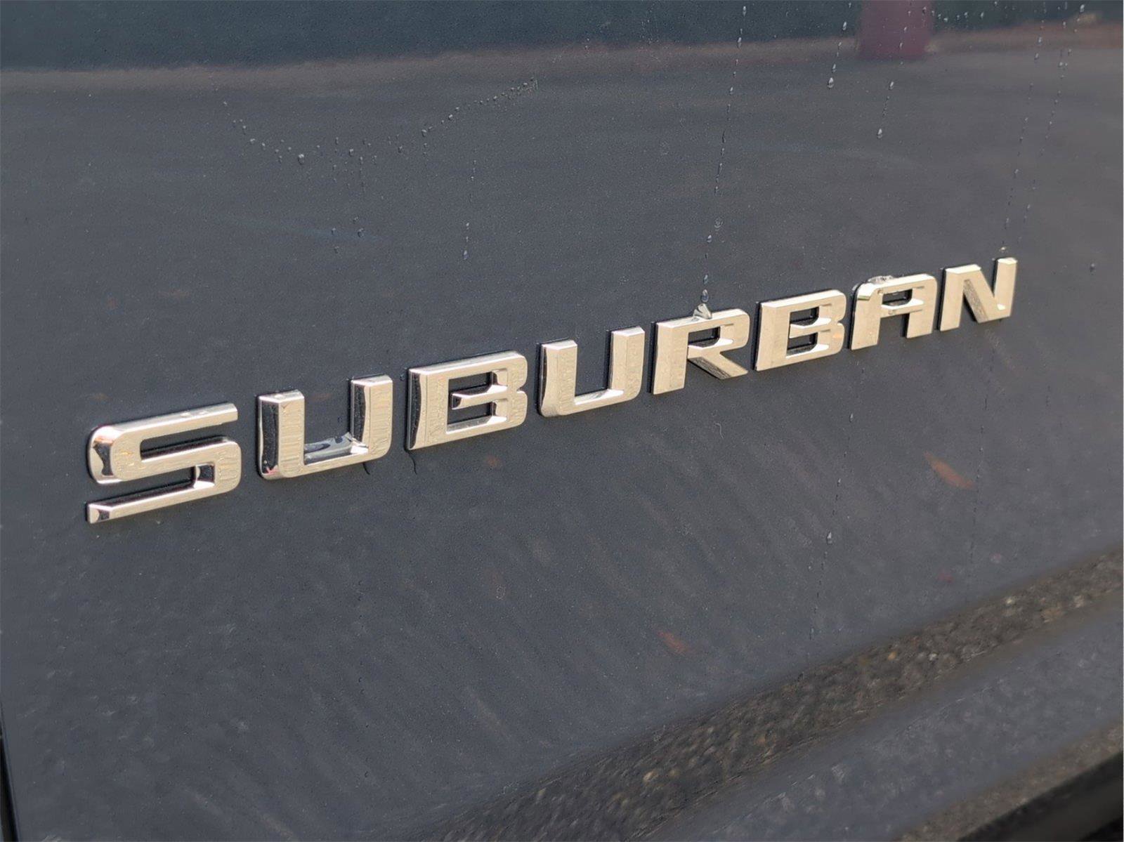New 2026 Chevrolet Suburban High Country RWD image 11