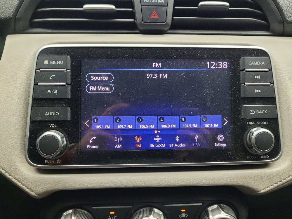 Used 2021 Nissan Versa SV FWD image 25