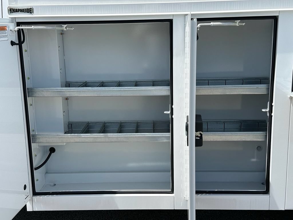 New 2026 Ford E-350 and Econoline 350 Super Duty w/ Power Equipment Group RWD image 5