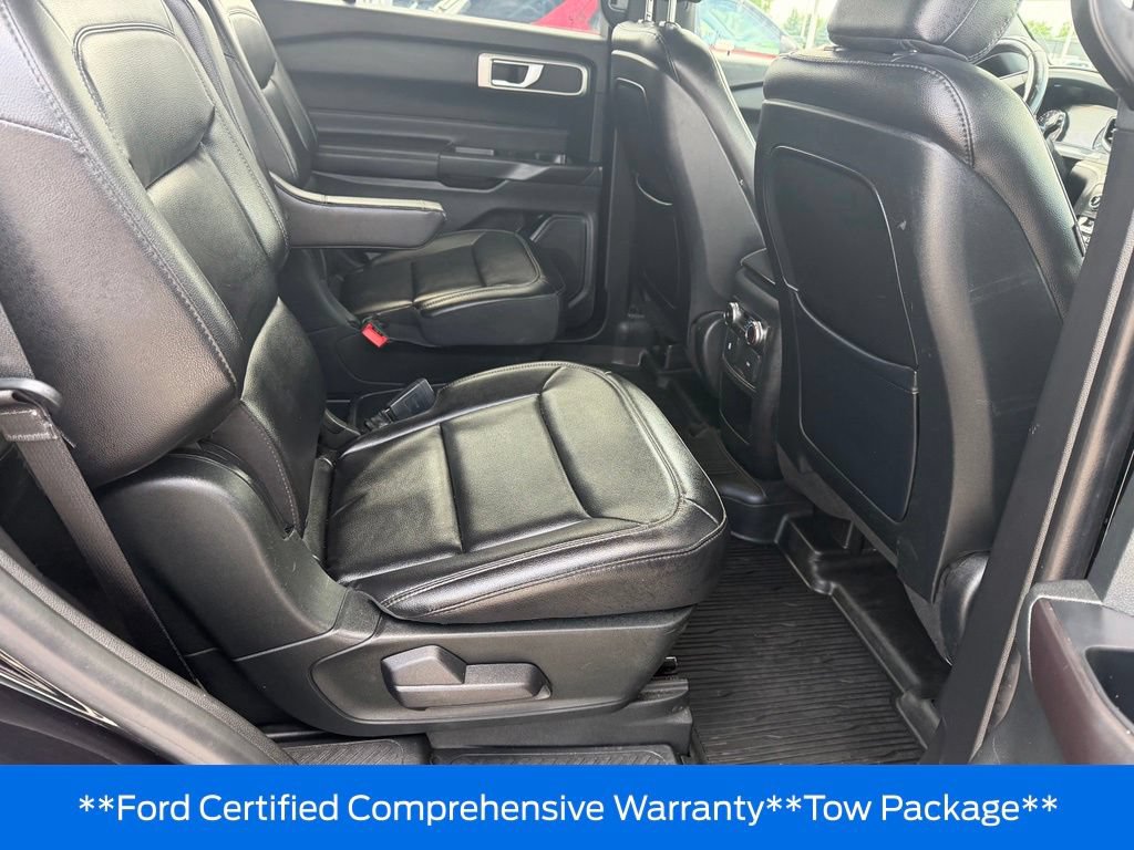 Used 2020 Ford Explorer XLT w/ Equipment Group 202A AWD/4WD image 17