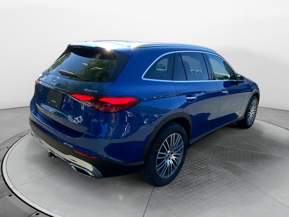 New 2026 Mercedes-Benz GLC 300 4MATIC image 7