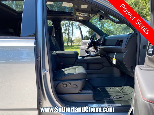 New 2026 Chevrolet Tahoe RST w/ RST Capability Package AWD/4WD image 18