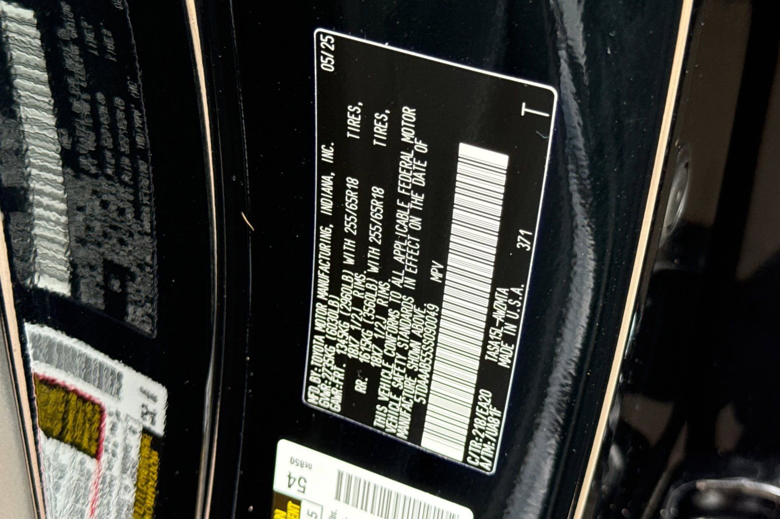 Certified 2025 Toyota Grand Highlander AWD image 36