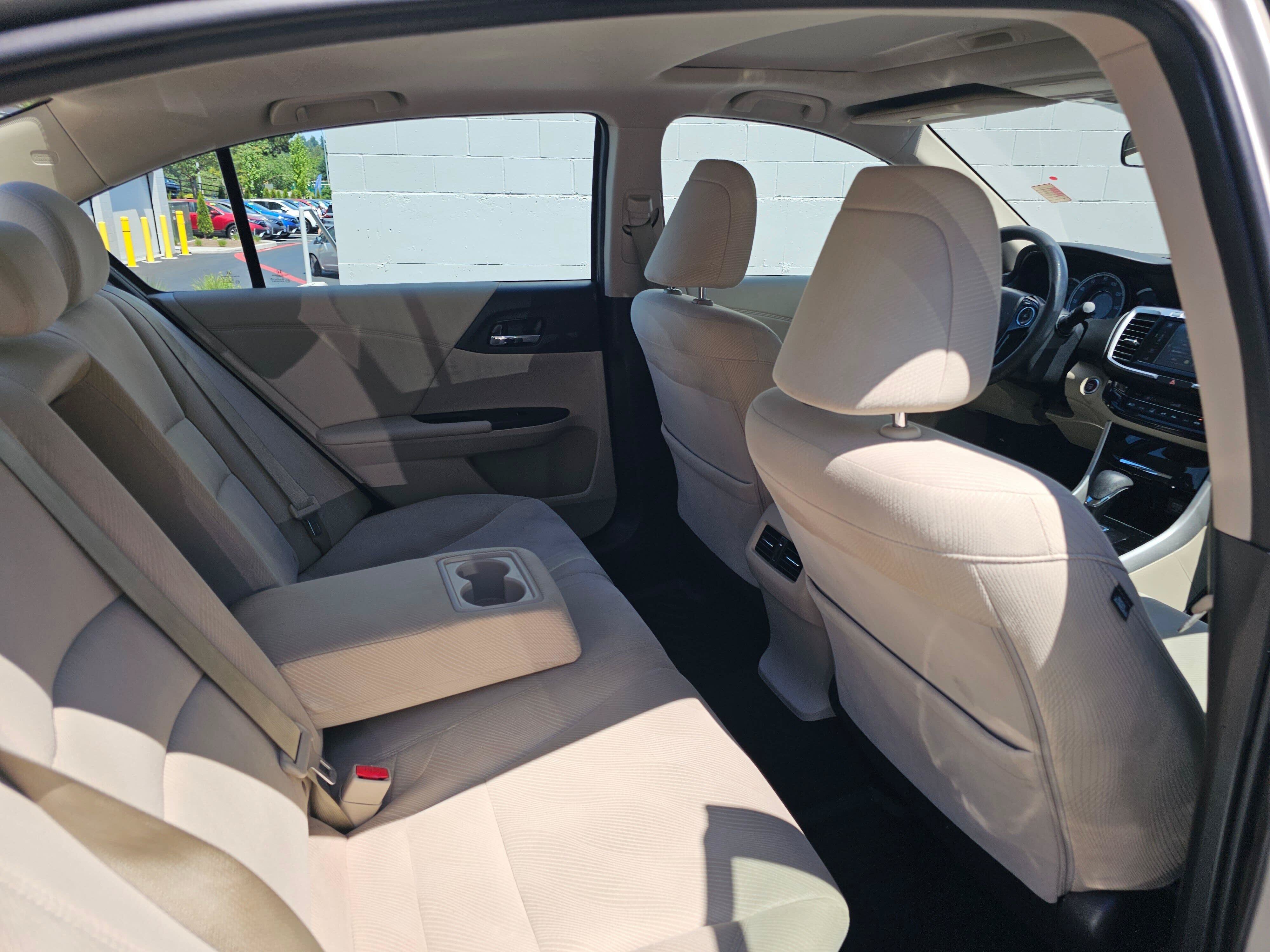 Used 2016 Honda Accord EX image 48