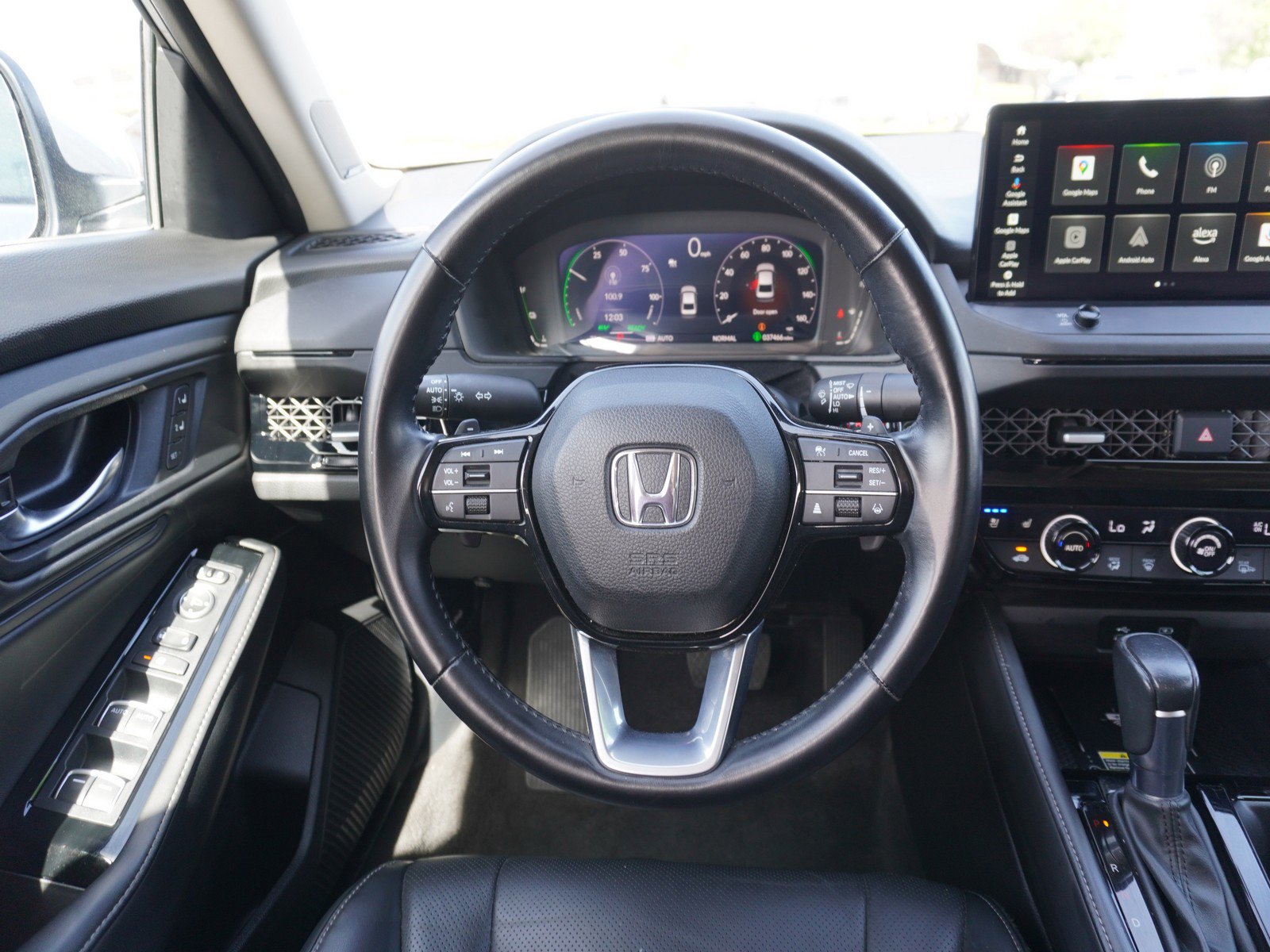 Used 2023 Honda Accord Touring image 16