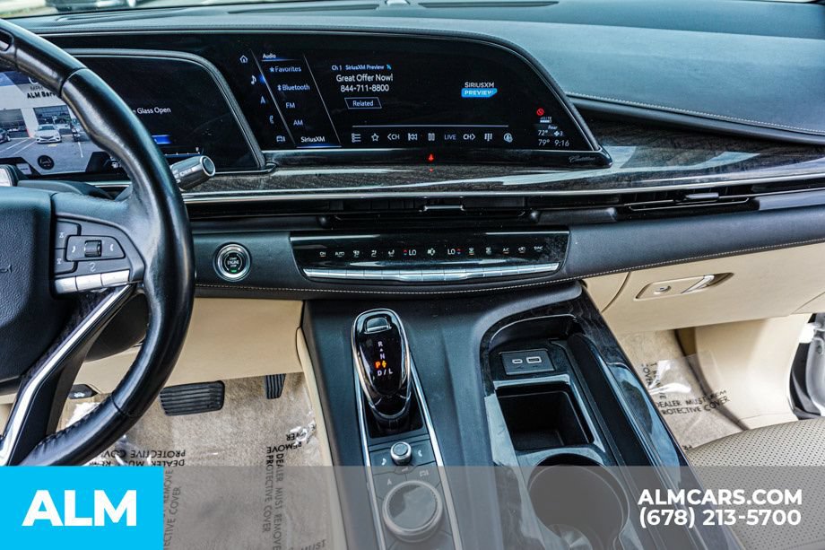 Used 2023 Cadillac Escalade Premium Luxury w/ Performance Package AWD/4WD image 43