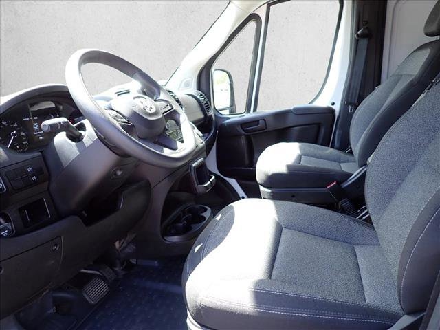 Used 2025 RAM ProMaster 1500 w/ Storage Group FWD image 10