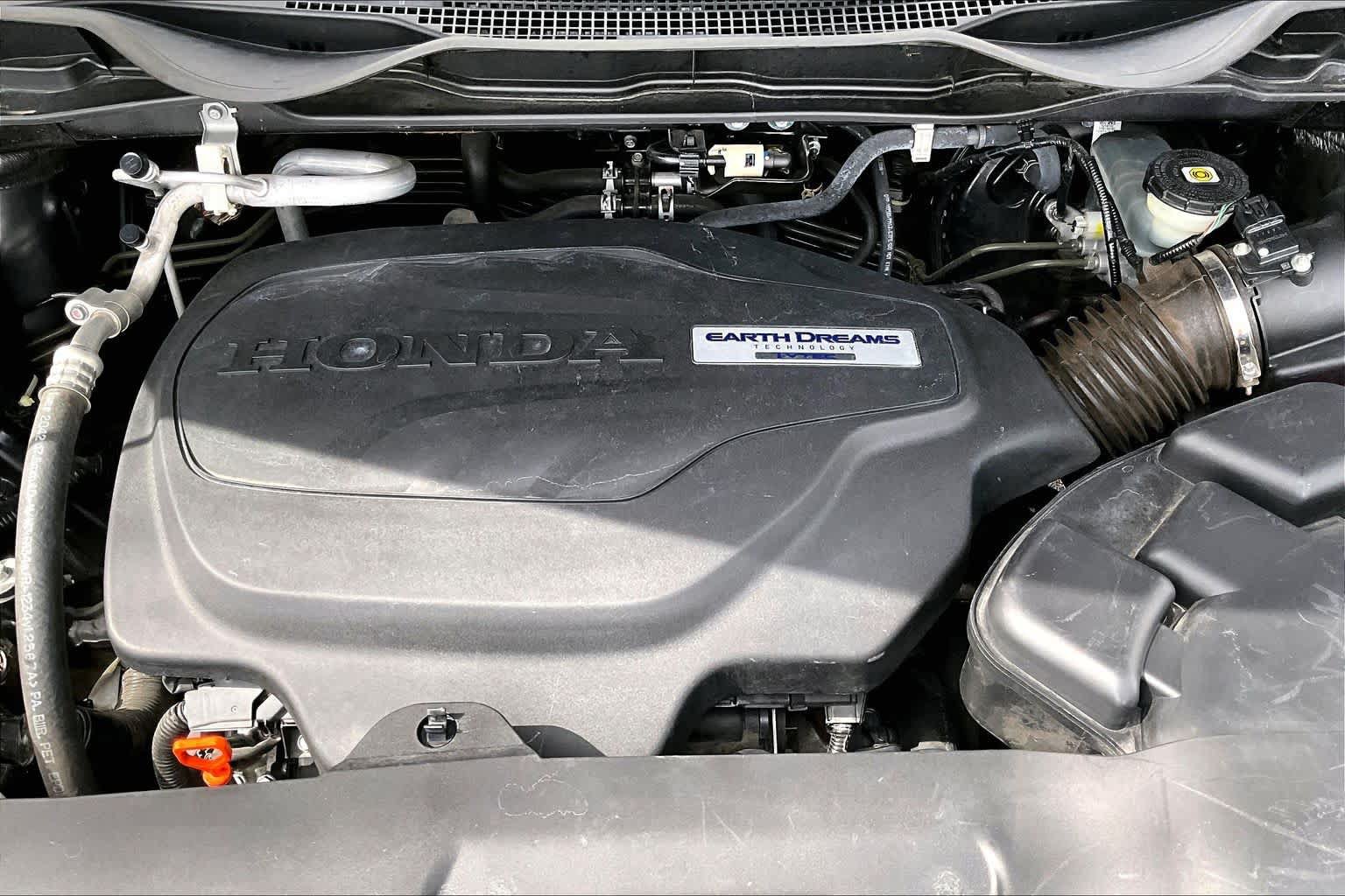 Used 2018 Honda Odyssey Elite image 32