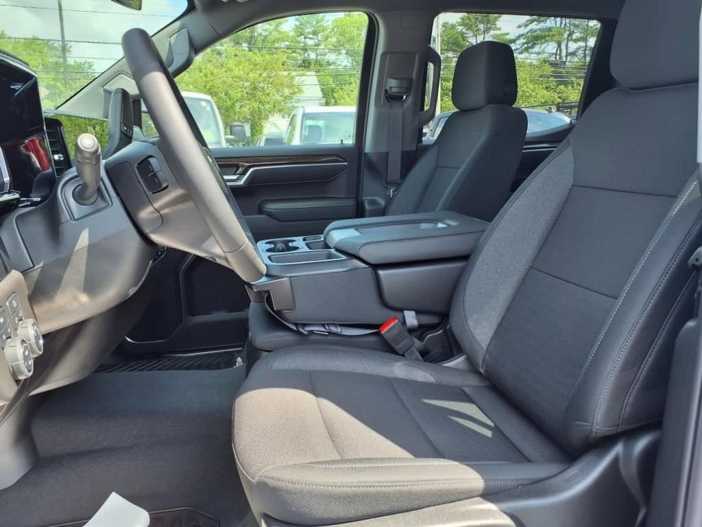 New 2025 Chevrolet Silverado 1500 LT AWD/4WD image 13