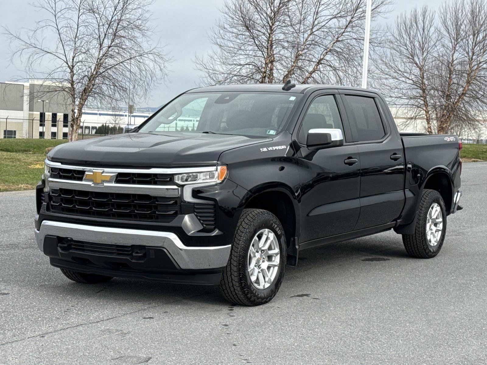 Used 2024 Chevrolet Silverado 1500 LT image 27