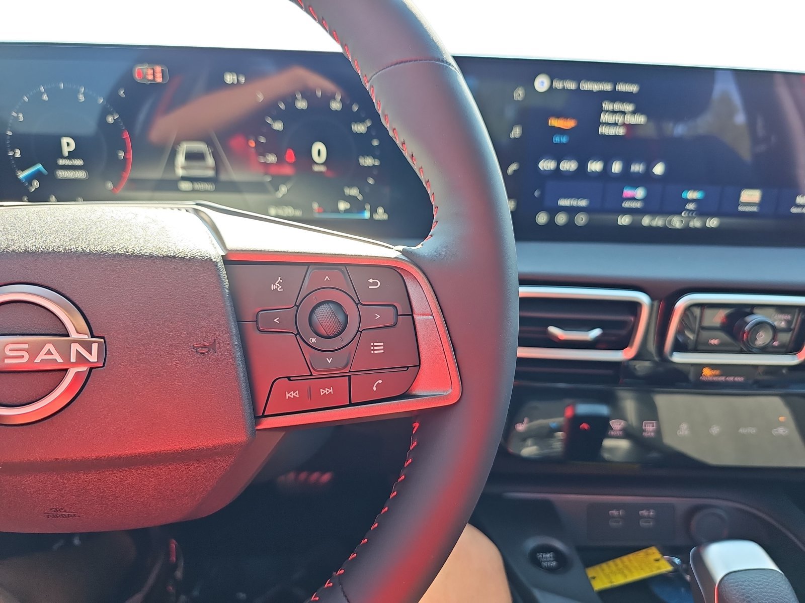 New 2027 Nissan Sentra SR w/ SR Premium Package FWD image 18