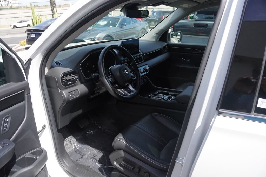 Used 2023 Honda Pilot Elite image 33